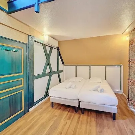6 People L'ecurie Villa *